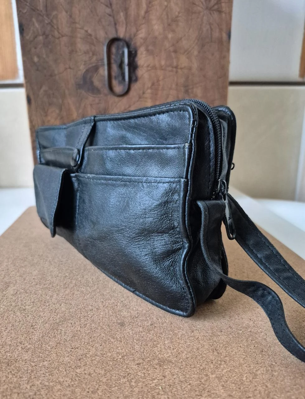 Men's black leather satchel – photo 2